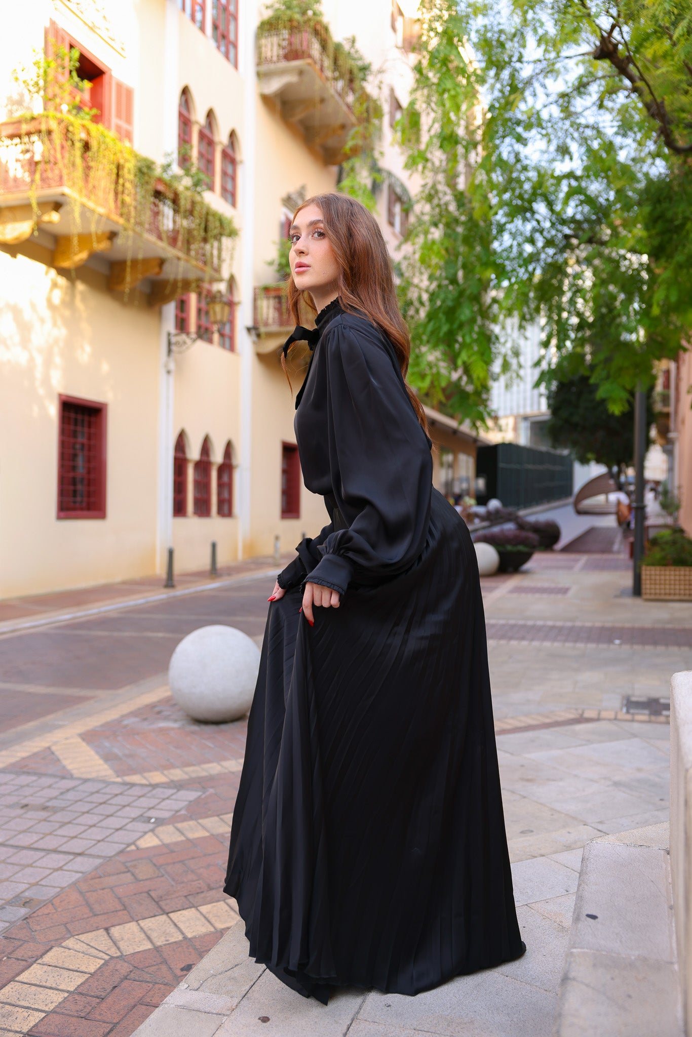 Black Long Sun-Pleated Skirt – Timeless Elegance
